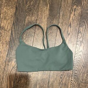 Lululemon Women's Green sports bra